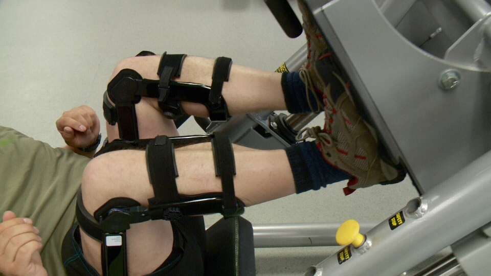 Bionic knee brace