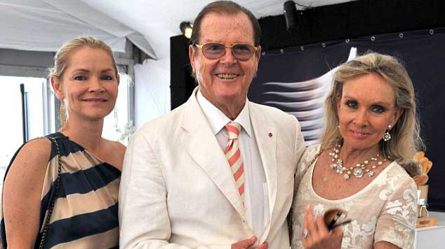 Roger Moore stepdaughter dies of cancer.