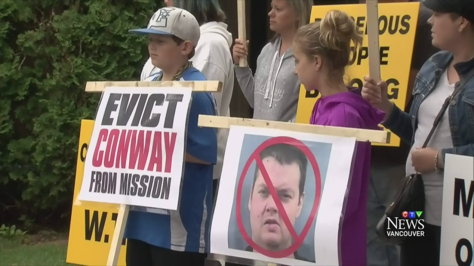 Mission residents protest pedophile's relocation