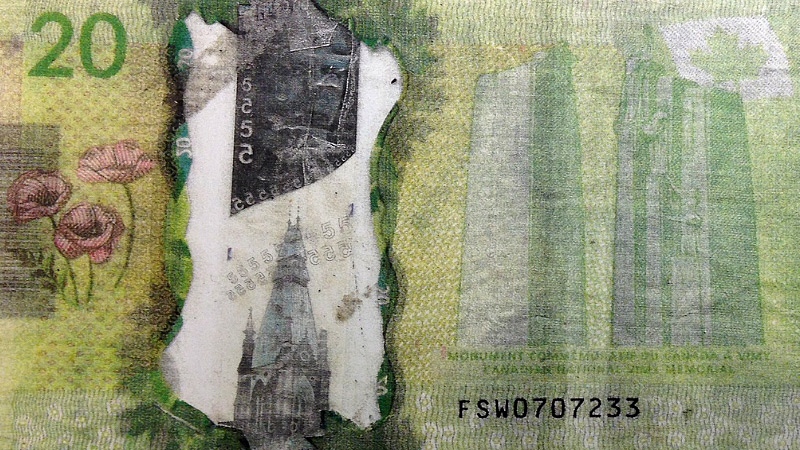 Counterfeit Canadian currency