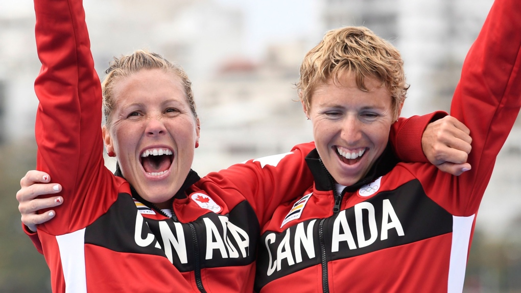 Canadian rowers win silver