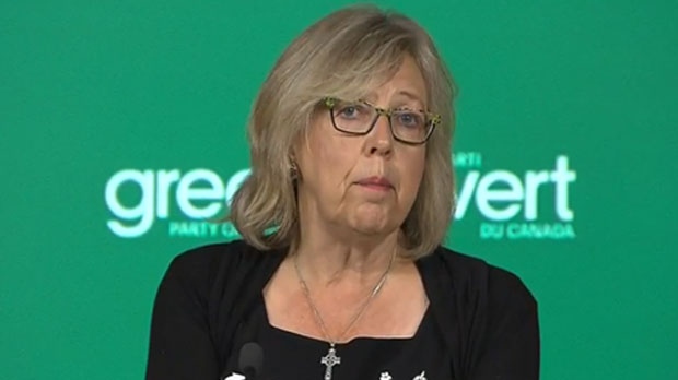 Elizabeth May to stay on as leader