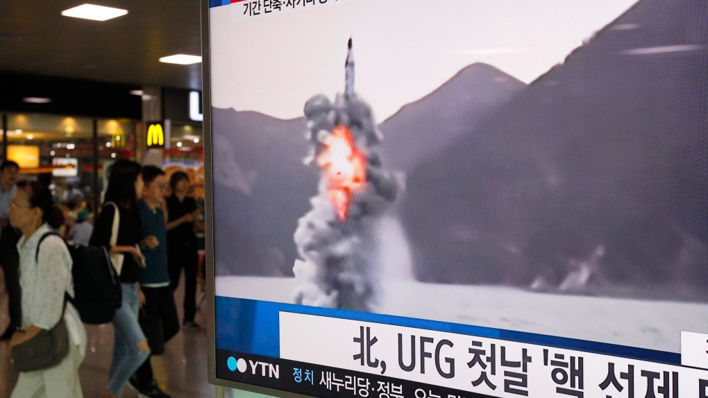 North Korea launches submarine missile 