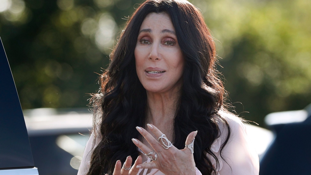 Cher at  Clinton event