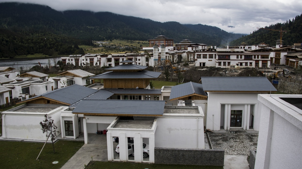 Chalets of the Artel hotel in Tibet