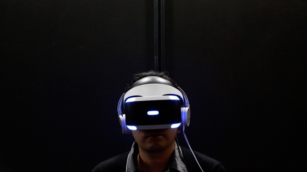 PlayStation VR headgear device 