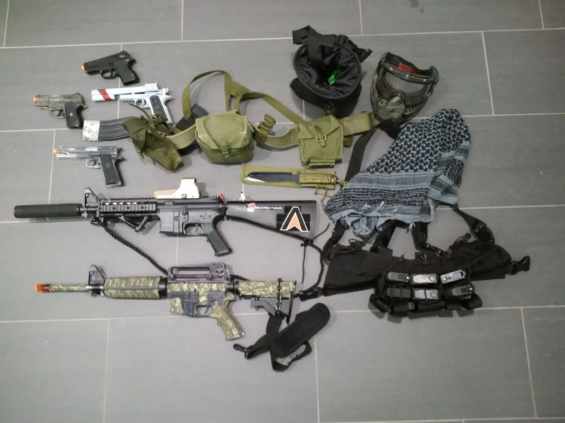 Replica weapons and other gear recovered during gun scare in LaSalle on Thursday, October 6, 2016. (LaSalle Police)