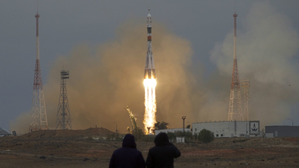 Soyuz MS-2 space ship heads to space station 