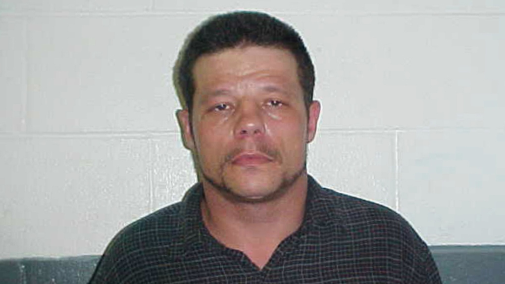 Oklahoma fugitive killed in shootout with police