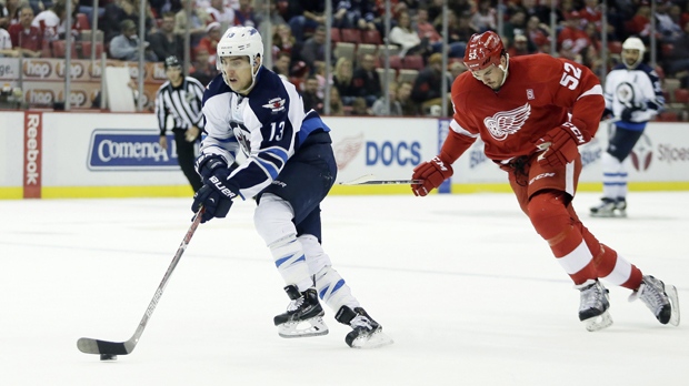 Brandon Tanev lifts Jets past Red Wings, 5-3