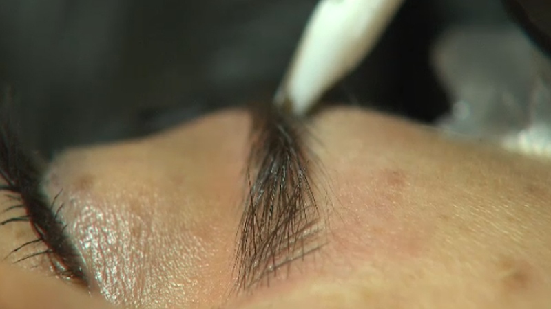 Health concerns growing over eyebrow tattooing