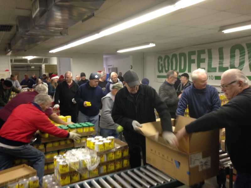 Goodfellows volunteers are giving away 5,000 Christmas boxes of food to those in need in Windsor, Ont., on Friday, Dec. 16, 2016. (Stefanie Masotti / CTV Windsor)