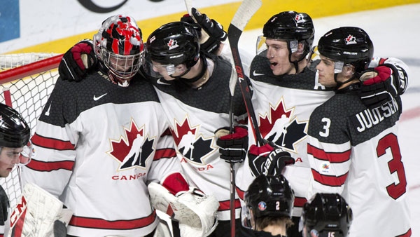 Canada tops Czechs 5-3 at world juniors | CTV News
