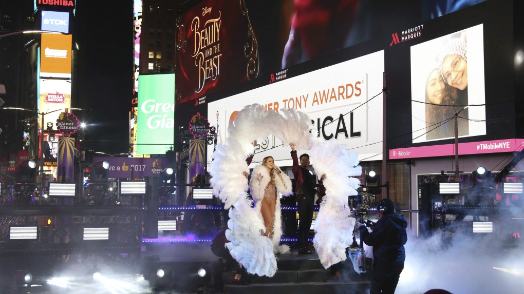 Mariah Carey performs at the New Year's Eve 2016
