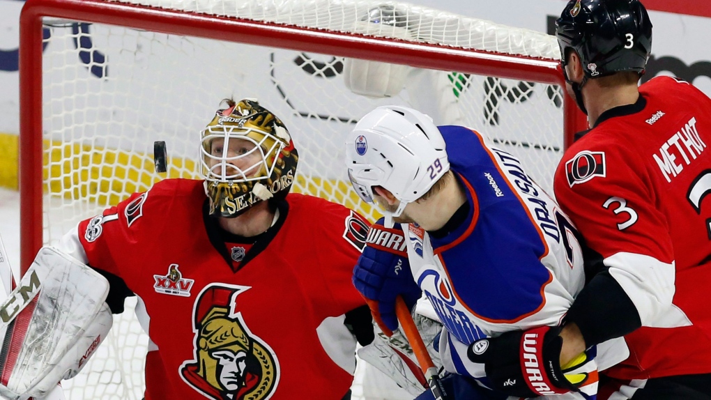 Ottawa Senators goalie Mike Condon, Methot