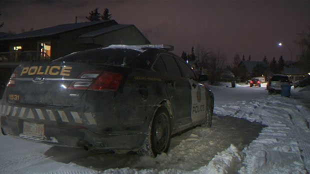 Calgary police investigate stabbing