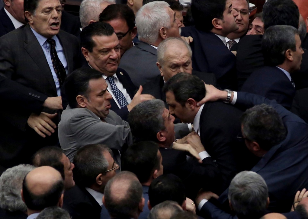 Scuffle in Turkey's parliament 