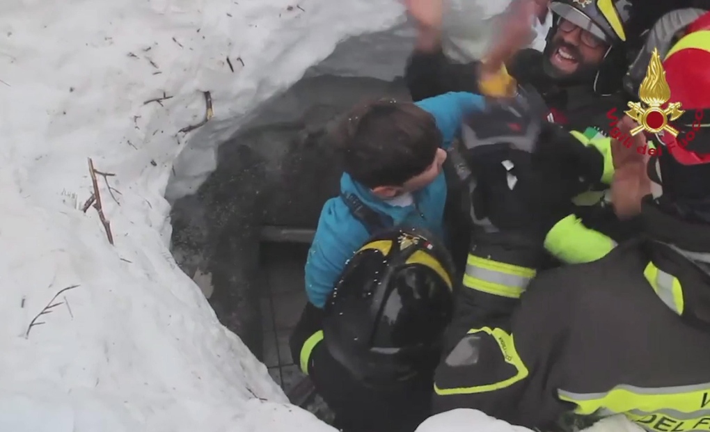 Child found alive in Italian avalanche 