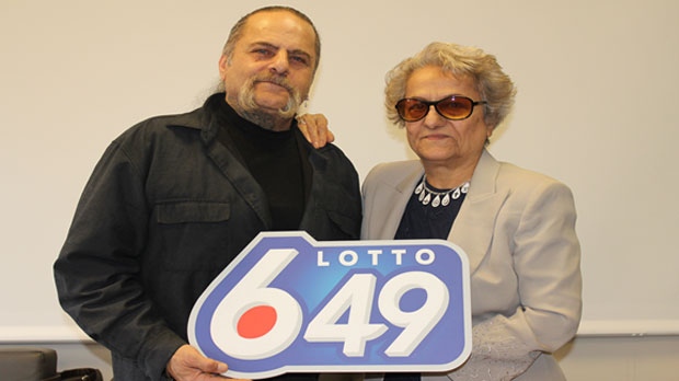 Lottery winners Bahadur Sultani and Aghdas Mehdiza