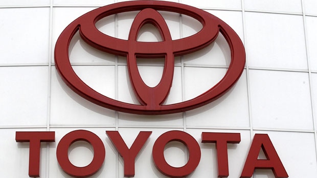 Toyota recalls 79,000 pickups; steps in bumper could break | CTV News