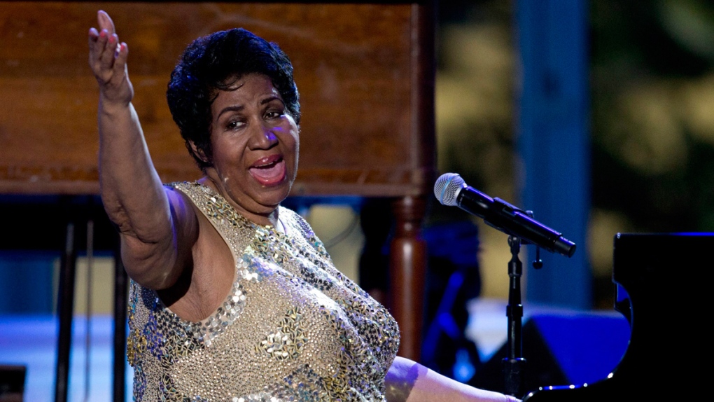 Aretha Franklin performs in 2016