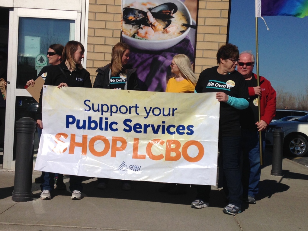 LCBO workers picket