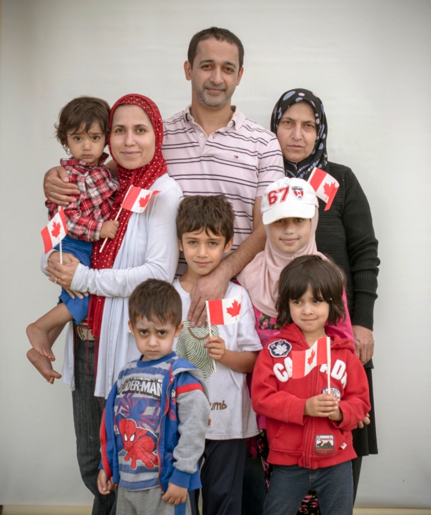 Syrian family seen in Canadian Mosaic photo projec