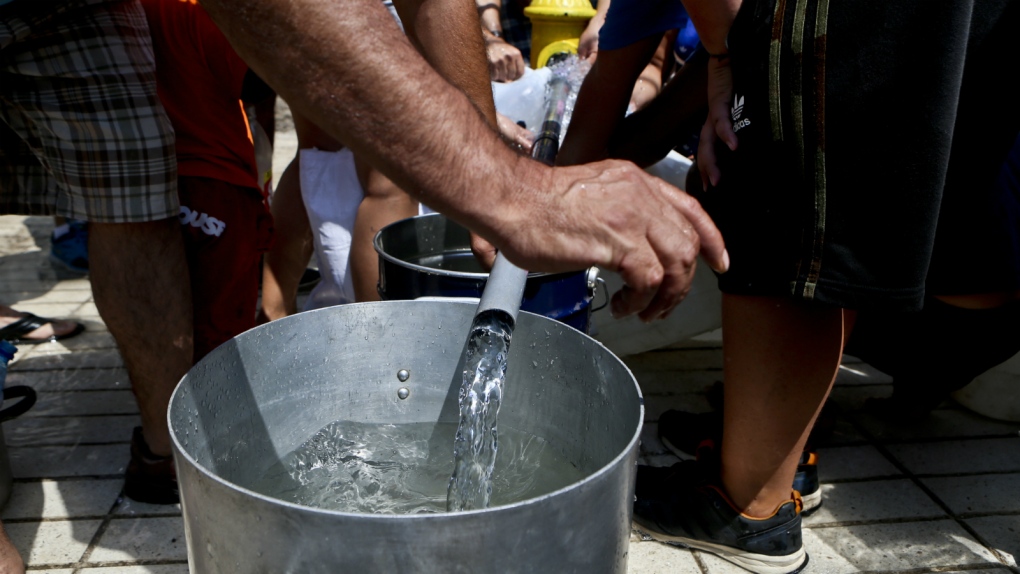Thousands without access to water in Chile