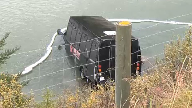 Tour bus in Bow River