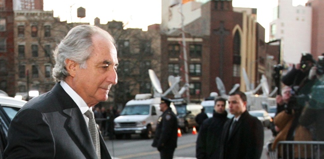 Bernanrd Madoff arrives at U.S. federal court in New York, Thursday, March 12, 2009. (AP / Mary Altaffer)