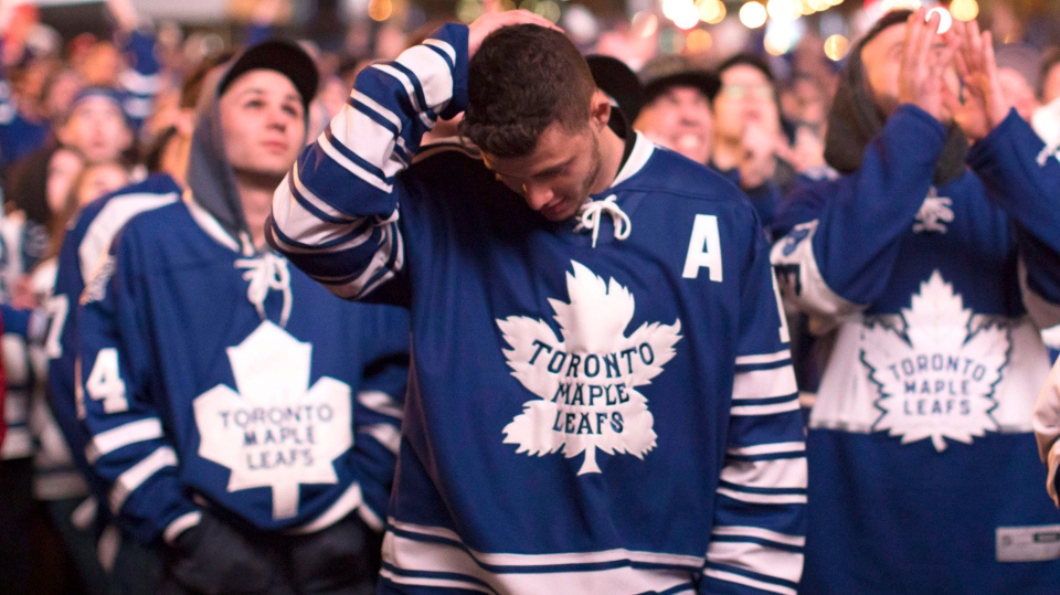 Maple Leafs Offend Fans After Unfollowing Everyone On Twitter Ctv News