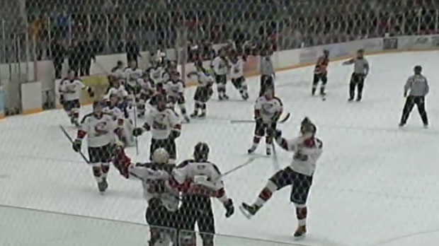 Ayr Centennials take on Port Hope Panthers on Friday - CTV News