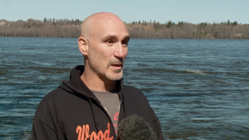 Brian Schmidt - Ottawa River rescue 