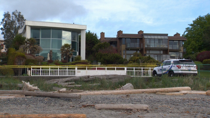 The attack happened at this home in the 2500-block of Esplanade near Willows Beach. (CTV Vancouver Island)