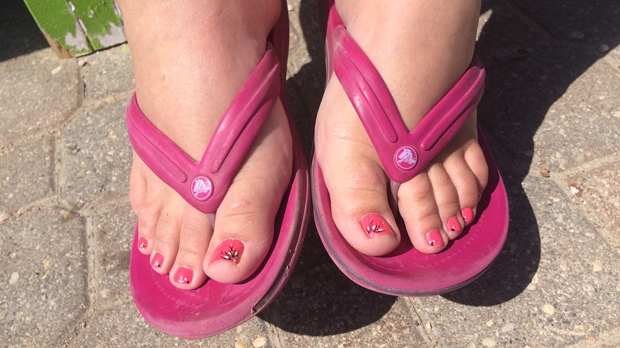 Woman claims nail salon turned her away because of her size | CTV News