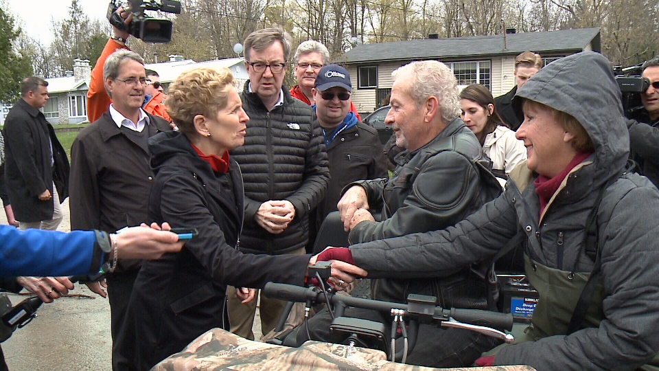 Ont. Premier Wynne meets with Cumberland residents