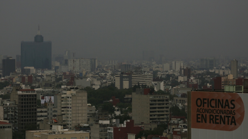 Smog alert in mexico city