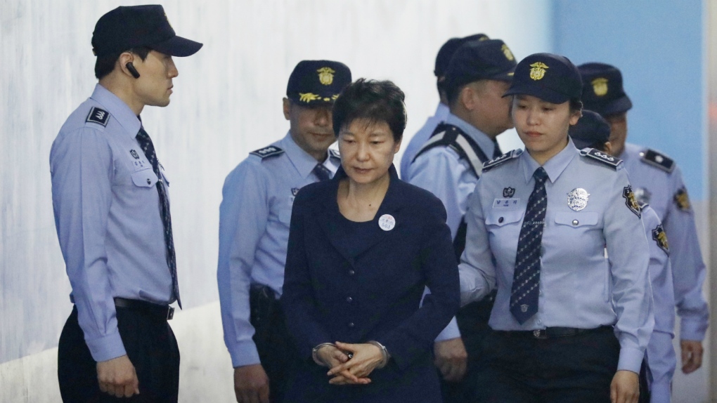 Park Geun-hye arrives for corruption trial