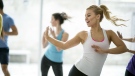 Aerobic dance fitness class (FatCamera / Istock.com)