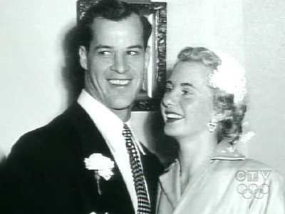 Gordie Howe and Wife Colleen – All Items – Digital Archive : Toronto Public  Library