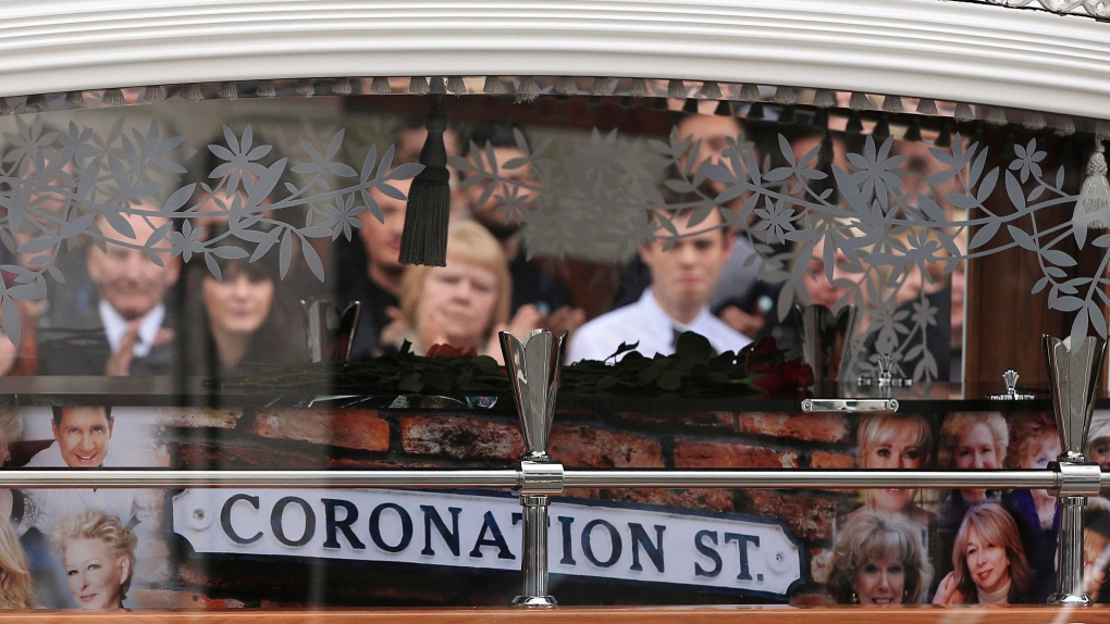 Mariah Carey Coronation Street