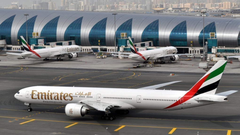 Emirates plane 