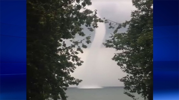 Large waterspout formed on Lake Simcoe near Georgina Island - CTV News