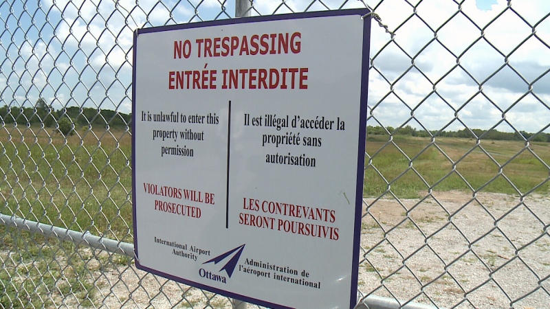 Ottawa Airport Authority has installed gates and concrete barriers at a favorite stomping ground for photographers and aircraft enthusiasts along Leitrim Road.