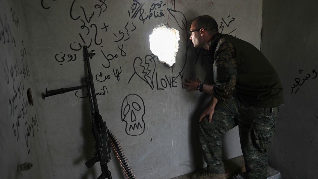 British, American volunteers fighting against ISIS