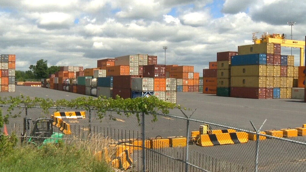 Shipping container at Montreal port 