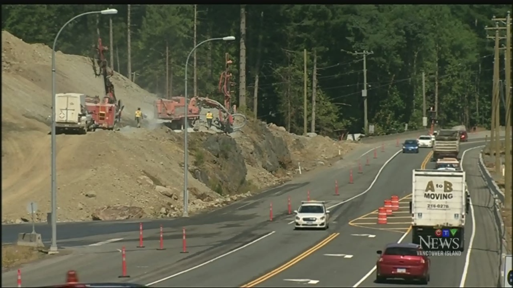 Drivers irked by rush-hour Malahat construction 