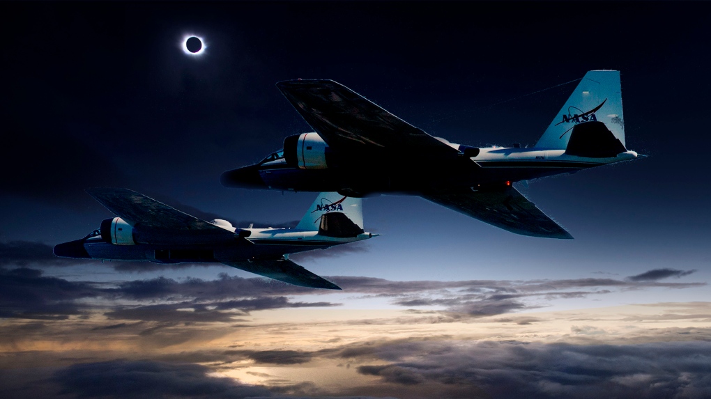 Eclipse jets 