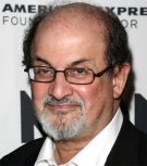 Salman Rushdie poses for a picture before the gala presentation of the Montblanc de la Culture Award in New York, May 2, 2007. (AP / Seth Wenig)