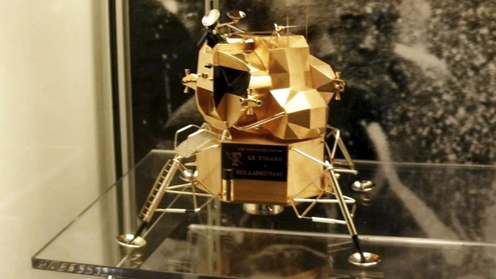 Lunar module replica at the Armstrong museum
